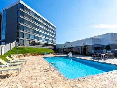 Hotel Doubletree By Hilton Salem - University, Nc 4*